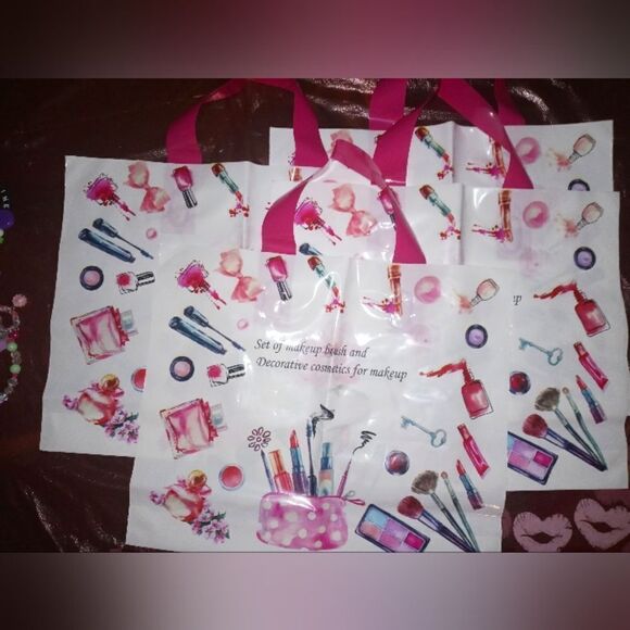 fabulous shopping 🛍️ bag - Picture 1 of 5